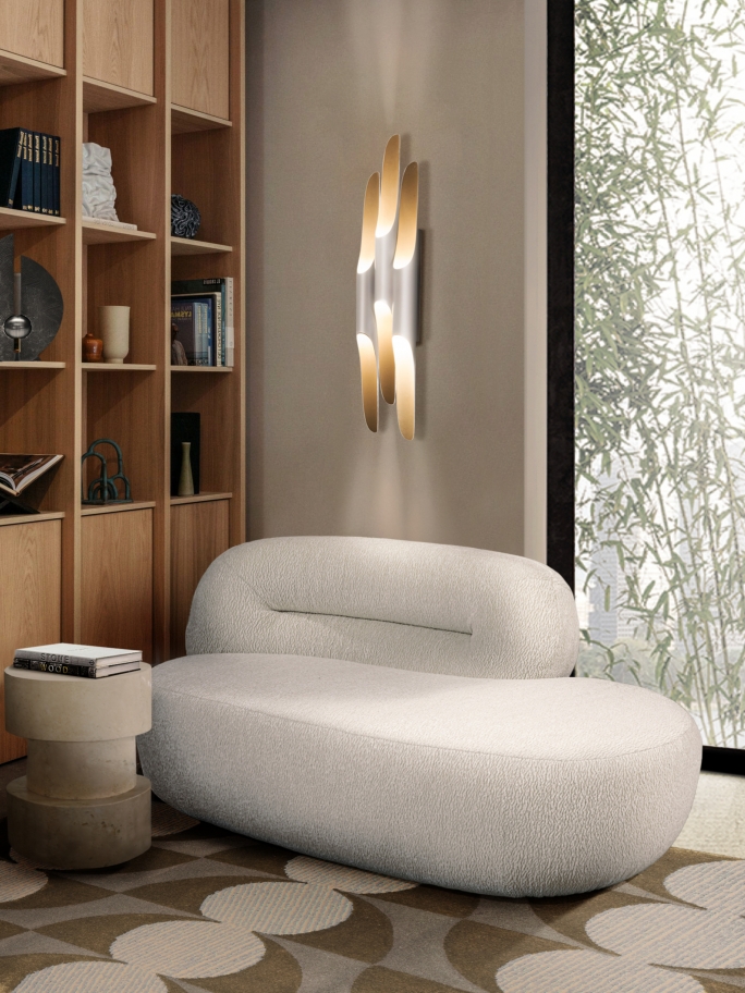 A beutiful and contemporary reading corner with the cinematographic James rug - Rug'Society