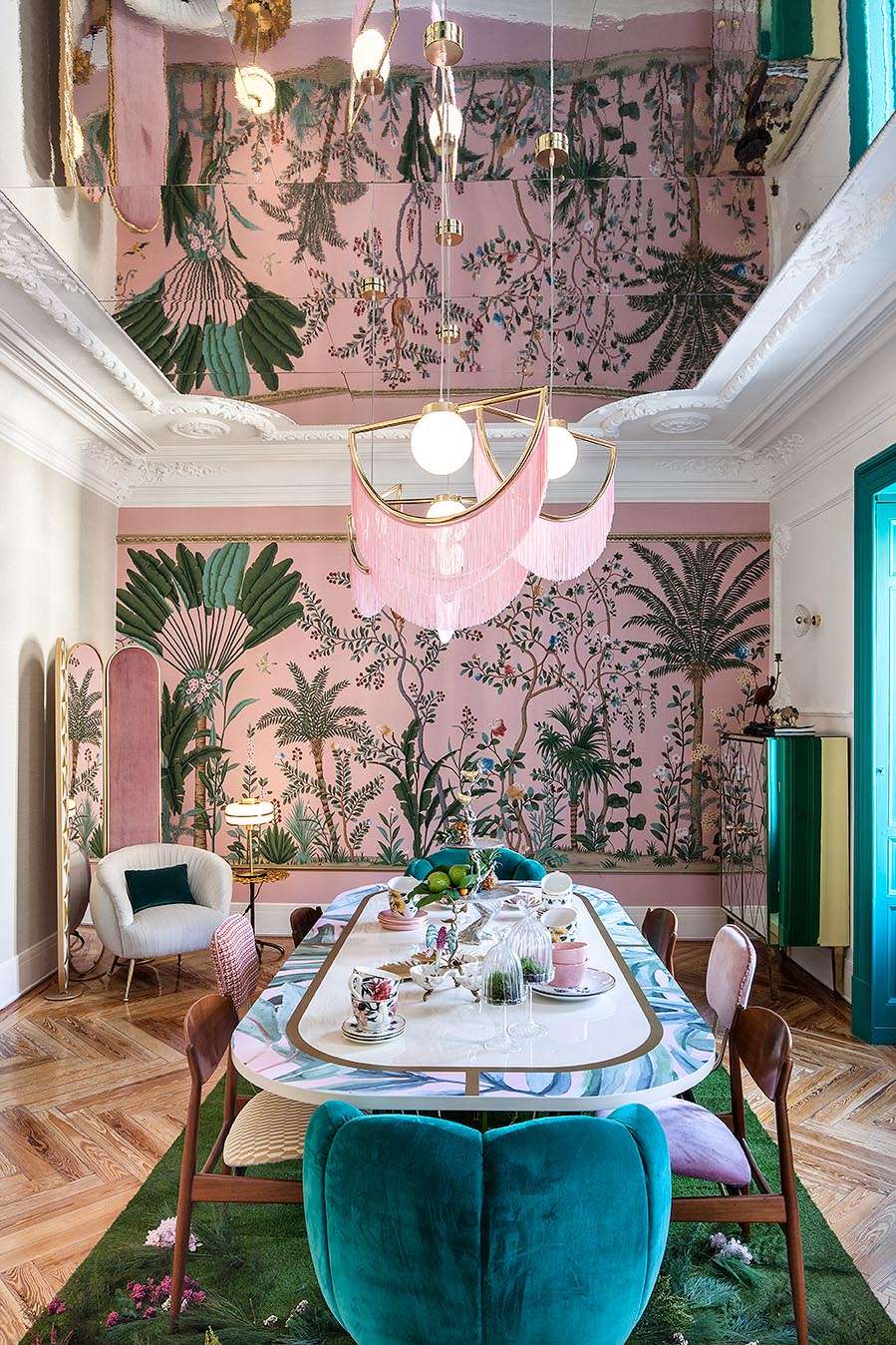 trends-2019-maximalism-colors-rugsociety