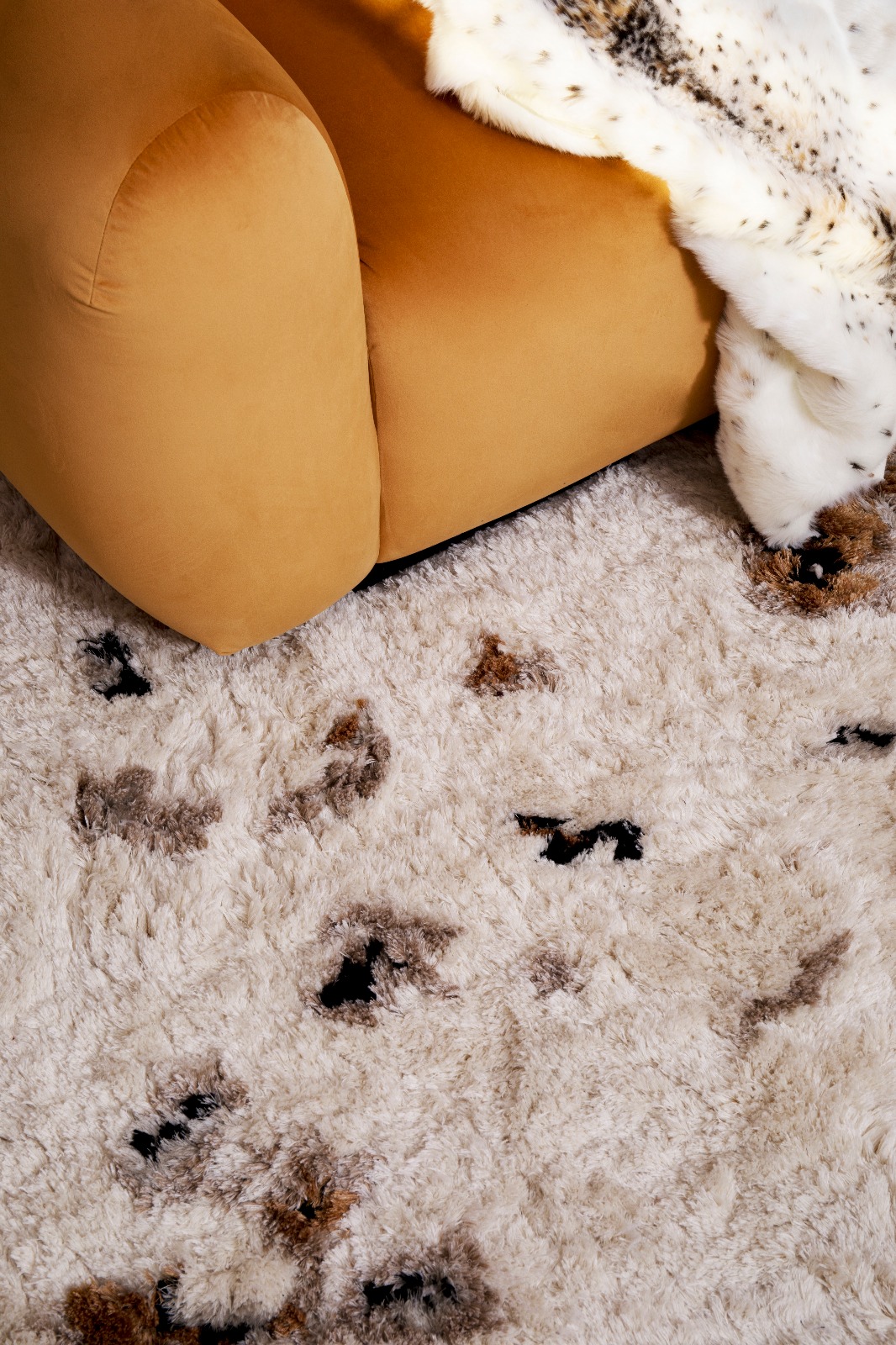 Fall Winter Season: 3 Shaggy Rugs You Don't Want To Miss