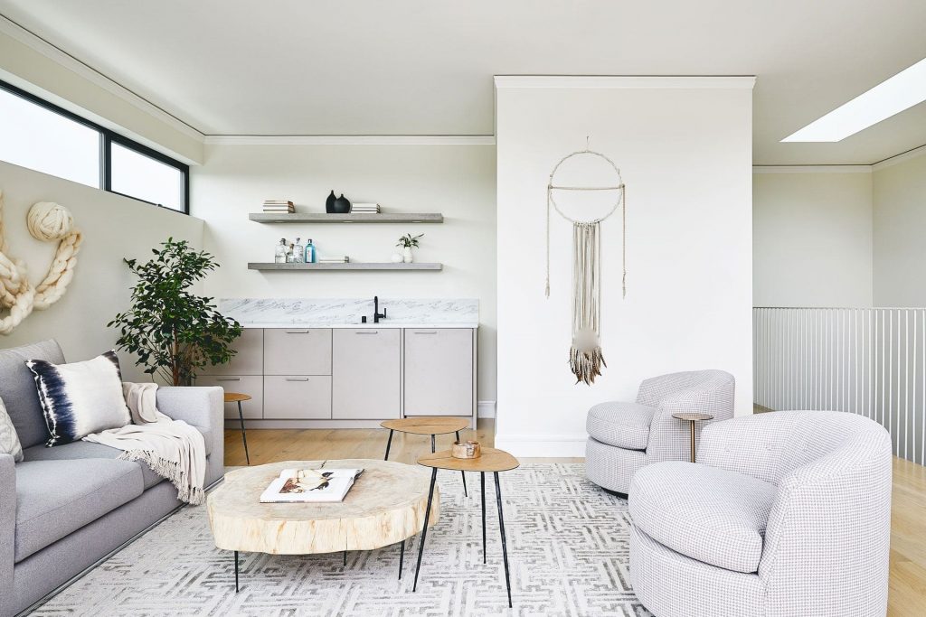 Jeff Schlarb Design Studio: Art with Comfort