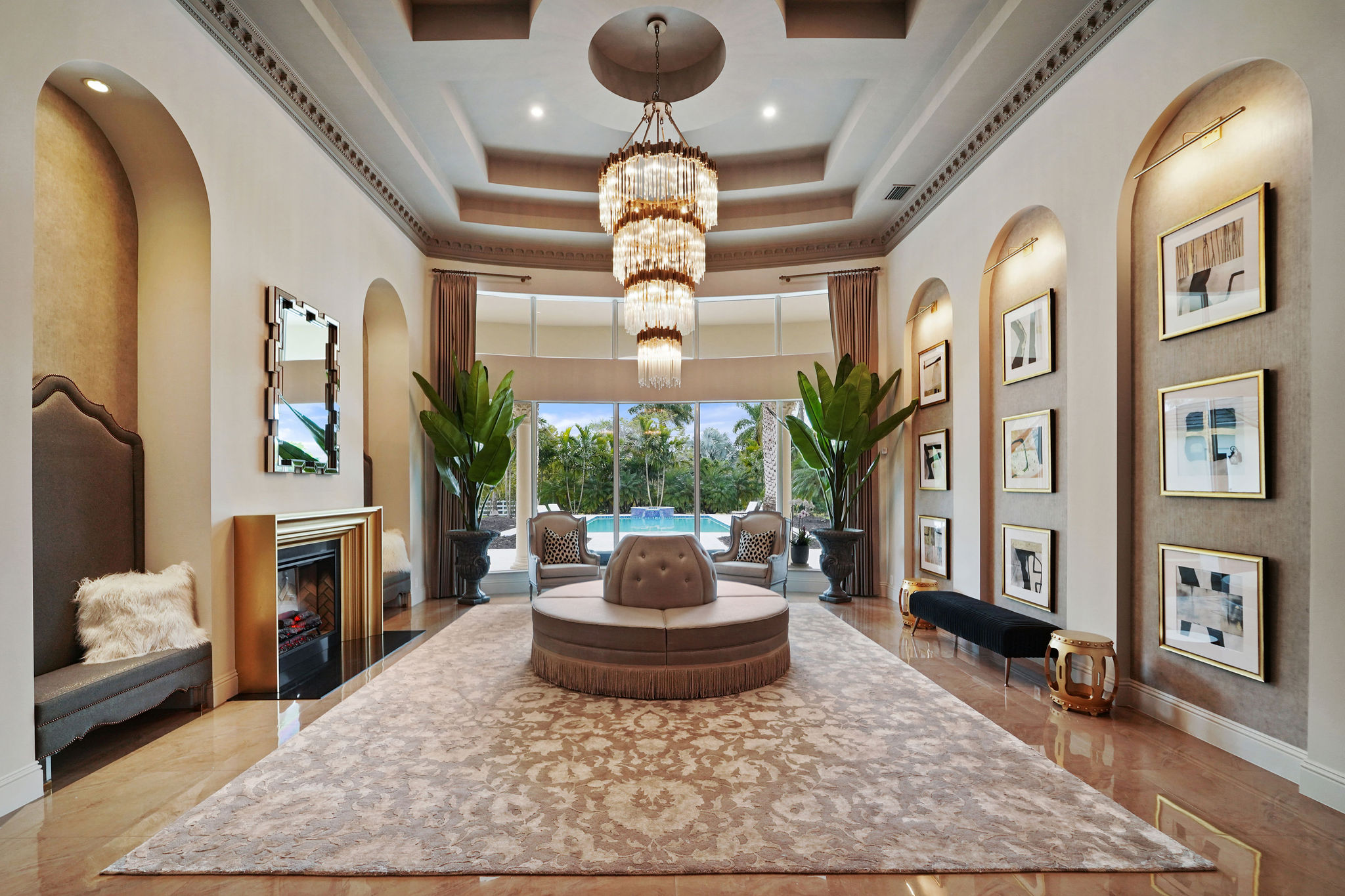A Romantic Vibe With Eclectic Accents - The New Project By Hillary White With Rug'Society