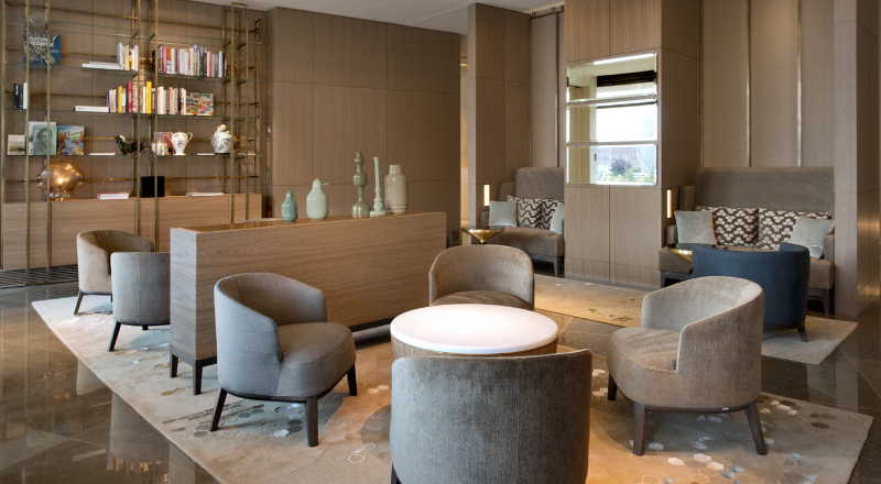 Elliott Barnes Interiors create Delicate Projects with Wonderful Rugs