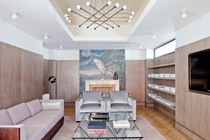 Rafael de Cárdenas, office, pink decor, pink sofa, velvet armchairs, pink rug
