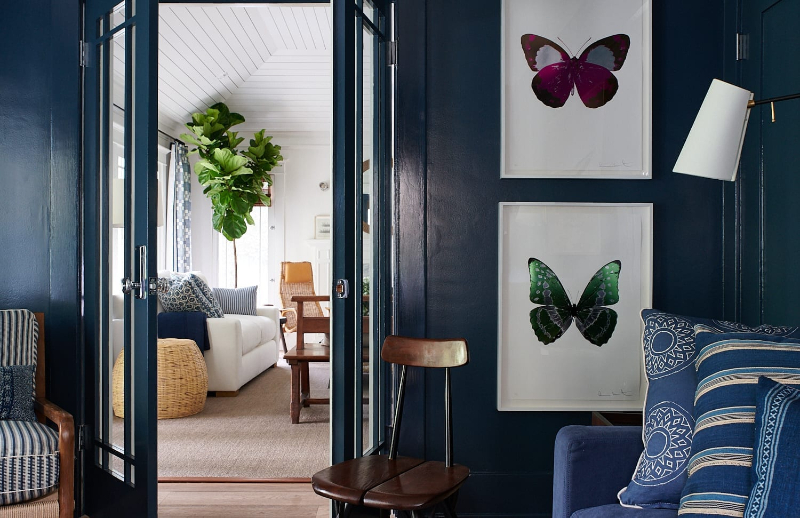 Mid-century modern rug ideas paying attention to details such as patterns and textures.