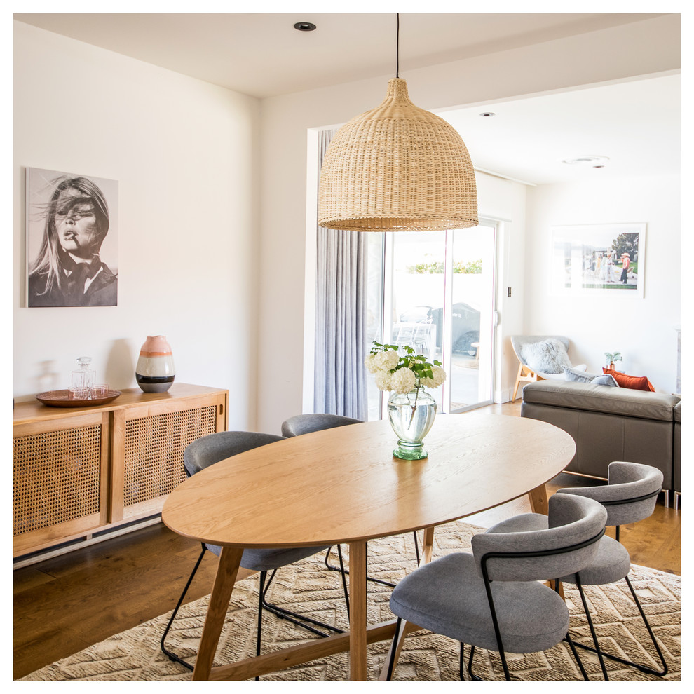 Mid-century Living Room: The best handmade mid-century rugs