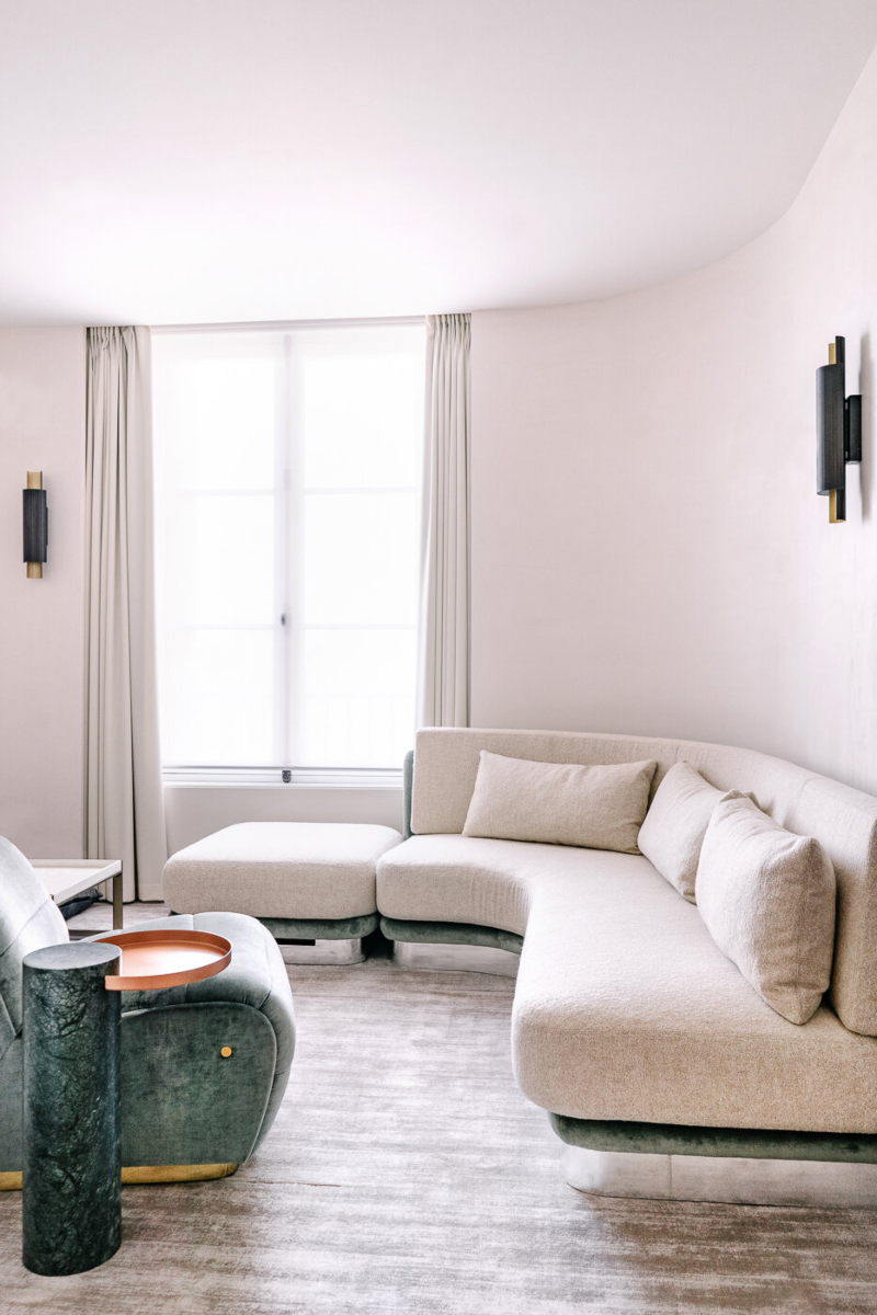 Rug Designs by Tristan Auer. Neutral lounge rug in a modern and contemporain design