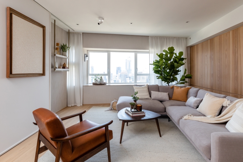 Modern Rug Designs by Liquid Interiors Residential Projects - Mid-Levels Living Room