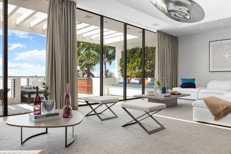 Luxury Interiors By Electrix Design: The Best of Design and Art