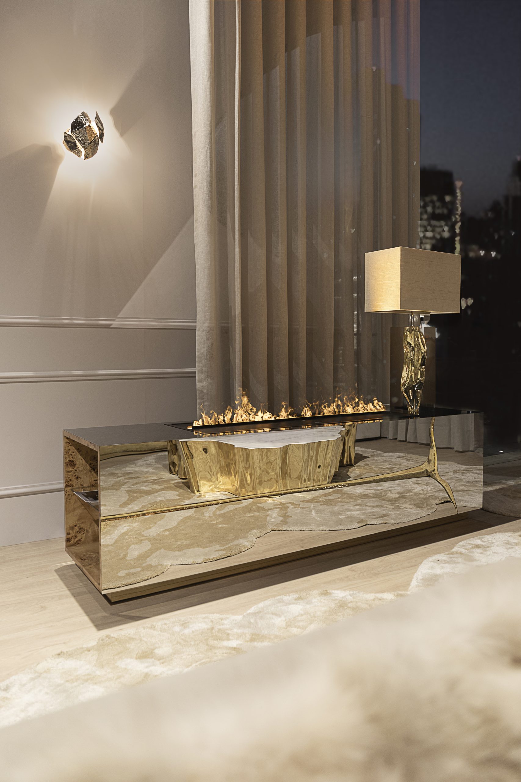 50 Luxury Entryways To Create a Striking Interior Decor