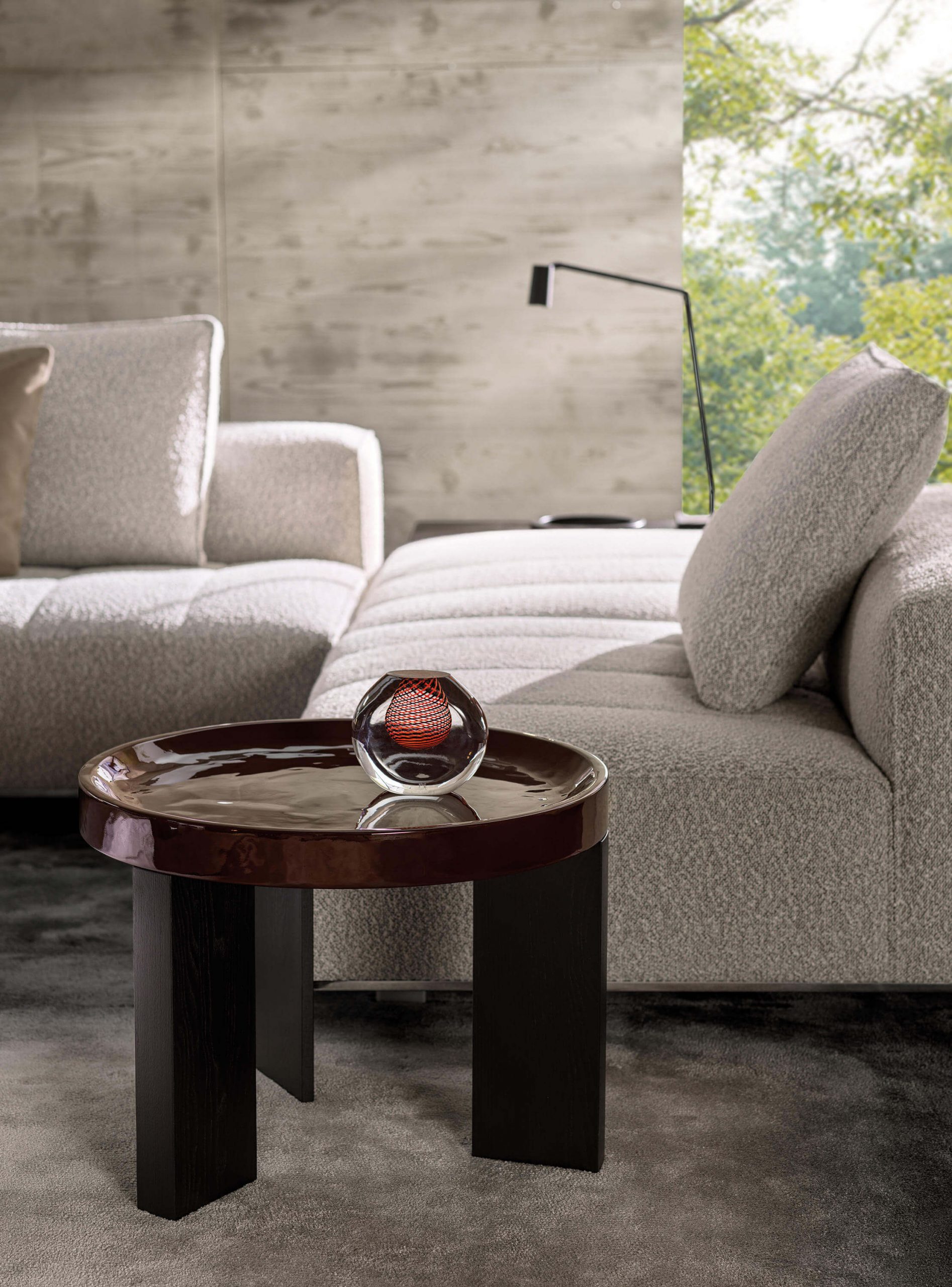 A Collection Of 50 Luxury Side Tables: Elegance, Opulence & Uniqueness