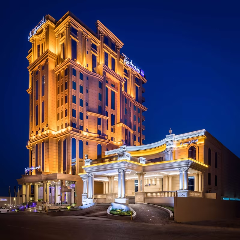 Radisson Blu Hotel Jeddah - Discovering the Best 20 Luxury Hotels In Saudi Arabia