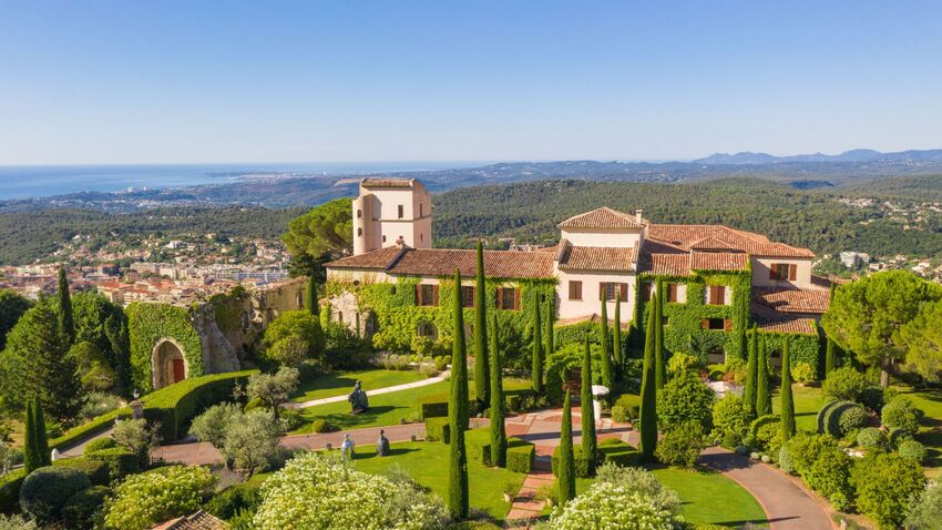 Top Branded Residences In France You Should Be Aware Of - Château Saint-Martin