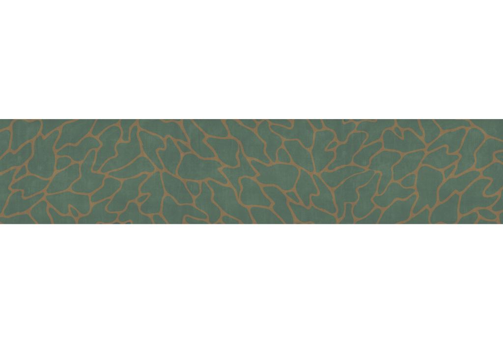 Cell II luxurious runner rug in an entryway, hand-tufted from Lurex, wool, and botanical silk, creating a cohesive, elegant, and contemporary focal point.