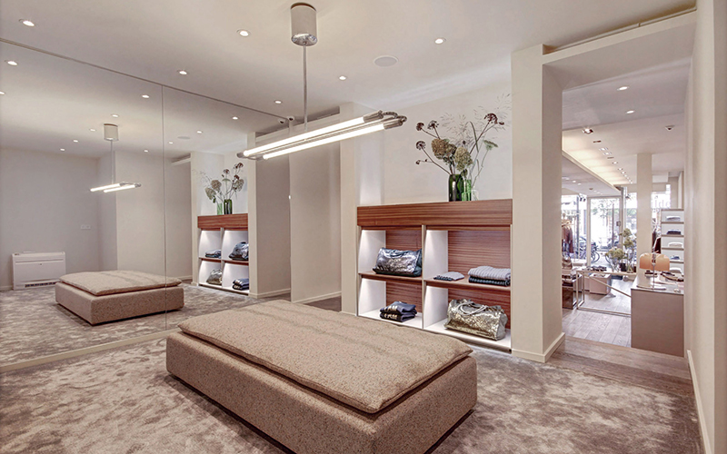 Neutral and colorful rugs ideas from the finest Frankfurt Interior Designers