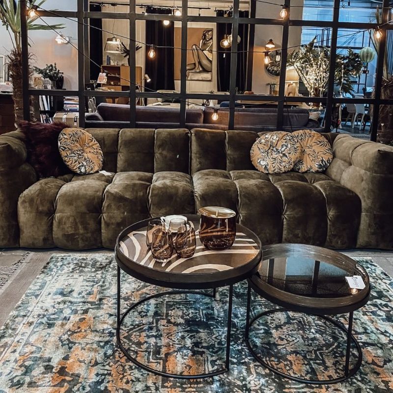 Showrooms and Design Stores from Warsaw, Where to Find the Best Rugs