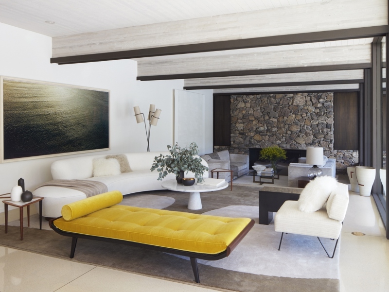 10 Inspiring Projects to fill your house with Unique Rugs