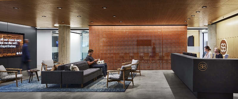 10 Inspiring Projects to fill your house with Unique Rugs