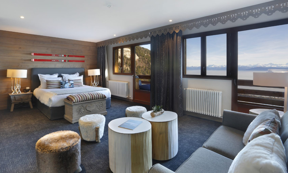Impressive Design Projects with Luxurious Rugs by Xavier Cartron