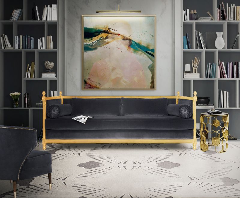 Contemporary living room with the amazing dêco rug and gray sofa with edge in brass and Koi side table.