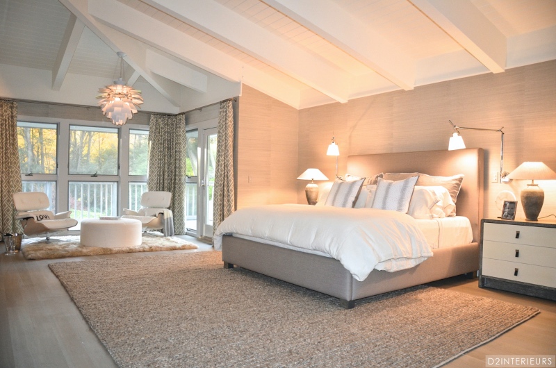 In "House in the Round" they used grey tones to rug design inspiration.