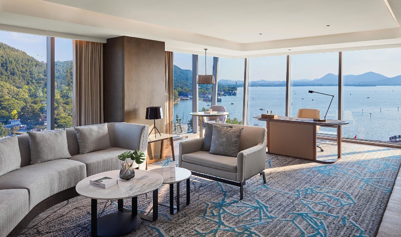 Bilkey Llinas Design: The rug gives this contemporary living space a new viewpoint and a three-dimensional graphic design, resulting in sublime elegance.