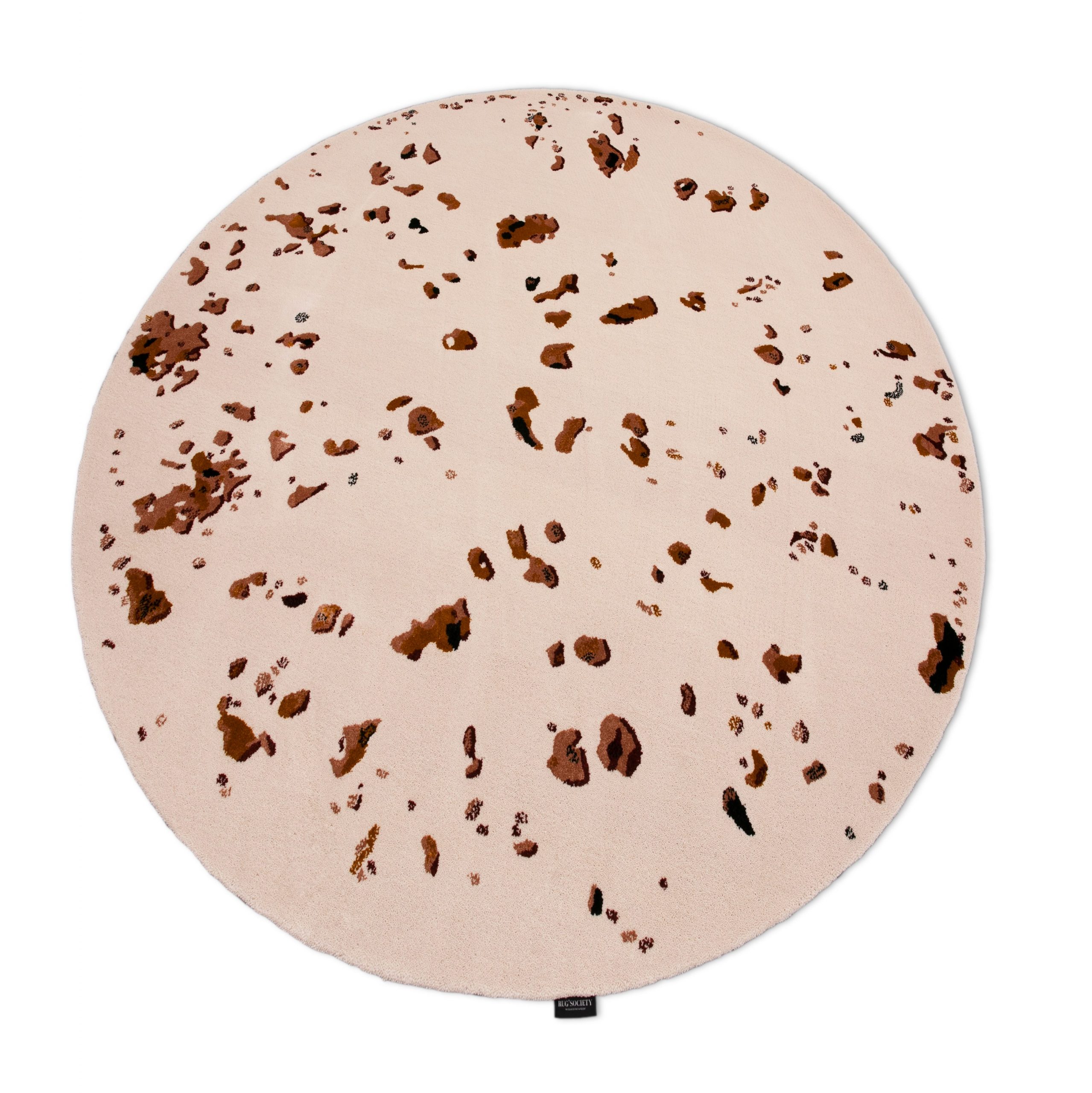 contemporary white round rug with a fluffy and shaggy texture made of wool - Design and Custom Rug Ideas For A Unique Interior