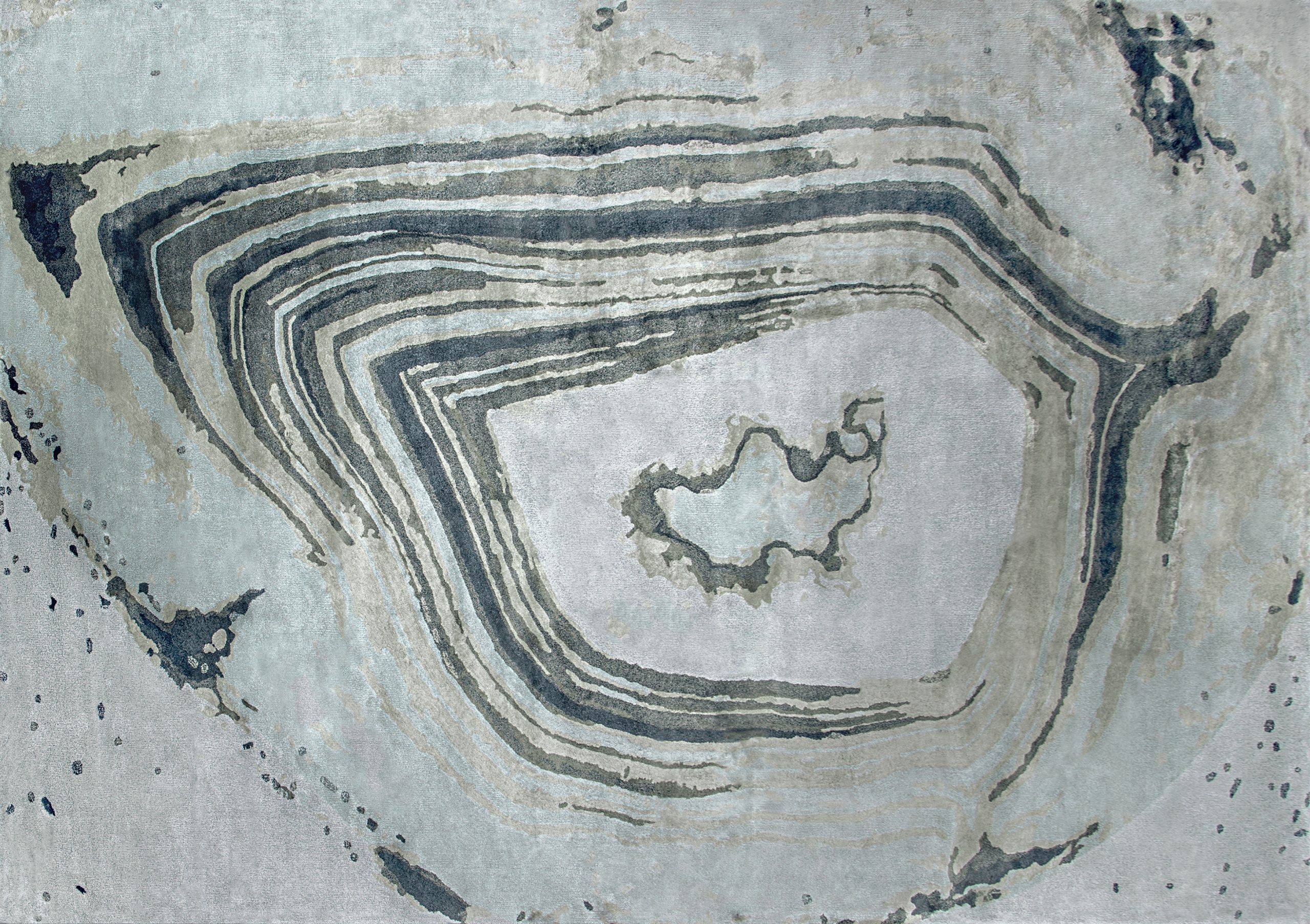 Top Rug Trends for Fall 2024